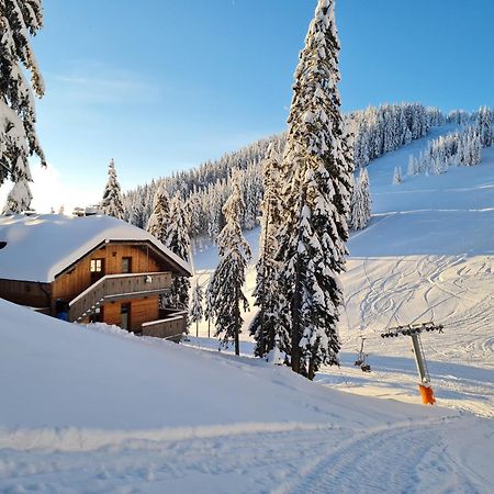 Apartmaji Golob-Golte มอเซียร์เย ภายนอก รูปภาพ