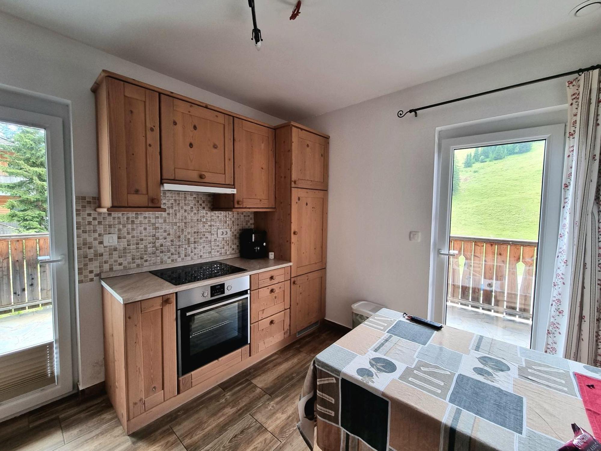 Apartmaji Golob-Golte มอเซียร์เย ภายนอก รูปภาพ